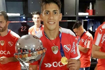 Maximiliano Meza fue vendido a Rayados de Monterrey en 15 millones de dólares