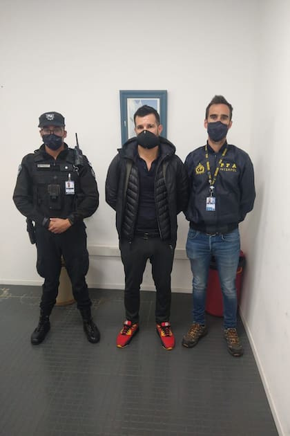 Maximiliano Batista fue detenido en el aeropuerto de Ezeiza