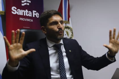 Maximiliano Pullaro, Gobernador de Santa Fe, se hará cargo de la A012