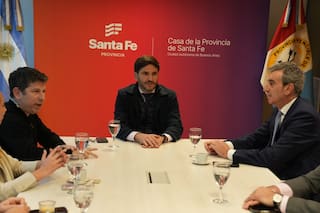 Pullaro se metió en la campaña bonaerense y respaldó a dos candidatos radicales de Somos