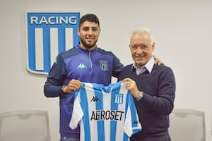 Maxi Romero regresa al fútbol argentino bajo las órdenes de su excompañero en Vélez