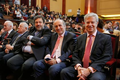 Maximiliano Rusconi, Daniel Llermanos y Carlos Beraldi, en un homenaje a Esteban Righi en 2019