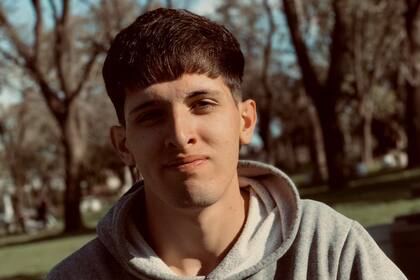 Máximo Alisandroni (20) murió el pasado domingo por la tarde tras descompensarse en pleno partido contra Huracán de Arrecifes