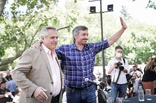 Máximo Kirchner no fijó posición y se mantuvo alejado de las tratativas