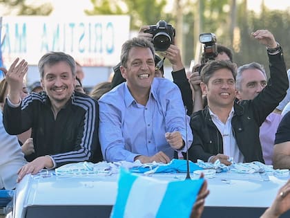 Máximo Kirchner, Sergio Massa y Axel Kicillof