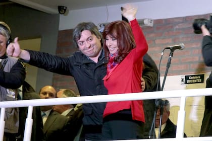 En los casos Hotesur y Los Sauces, Cristina Kirchner está procesada y elevada a juicio junto con sus dos hijos, Máximo y Florencia