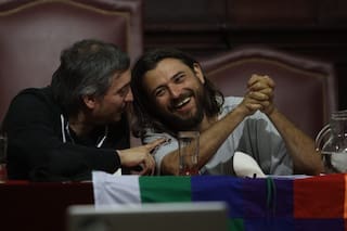 Los movimientos buscan formalizar su rol para no depender de planes