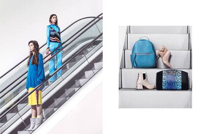 Maxisuéter (Mishka), falda con lentejuelas (Jazmín Chebar), botas con glitters (Paruolo). Top de lentejuelas (Cher), camisa y pantalón (Trosman), sobre (Uma), sandalias (Paruolo). Der., mochila de cuero graneado (Prüne), bota corta (Sofi Martiré), bota nude y negro (Blaquè), sobre de charol camel (B