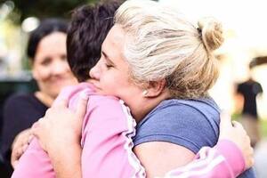 Mayra Mendoza y Nair Abad