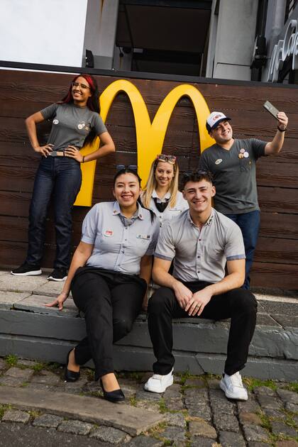 “McDonald’s vio en mi” es una plataforma que reúne mensajes y contenidos, para que todos puedan conocer a quienes actualmente forman parte del equipo.