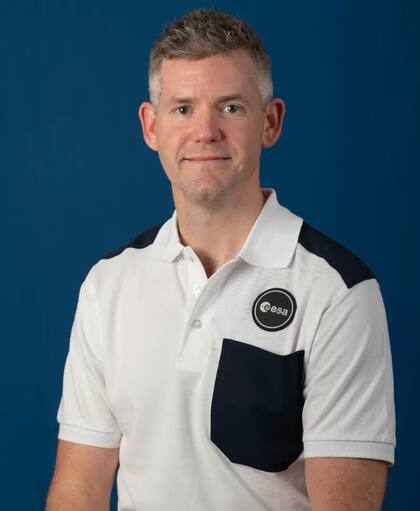 McFall estaba trabajando como médico especializado en traumatología y ortopedia