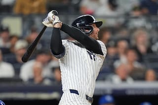 McMahon sale de la banca y rompe su mala racha con jonrón en triunfo de Yankees, 4 a 2 ante Reales