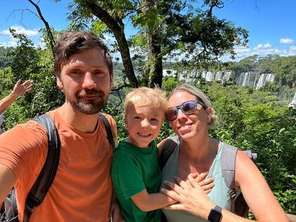 "Me cuesta irme, pero me cuesta quedarme también (diría Drexler). Me encantaría trabajar en la Argentina, pero no consigo tomar esa decisión por el impacto que le podría causar a mi familia".