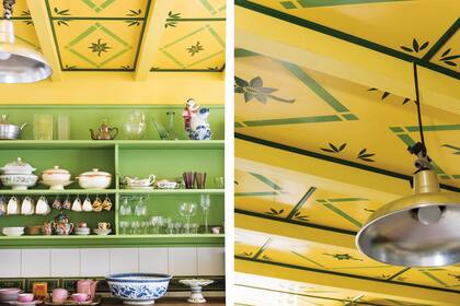 "Me parece fabuloso pintar el techo, una costumbre de siglos que ahora muy pocos practican. Es una buena alternativa para los que no se animan al color de lleno".