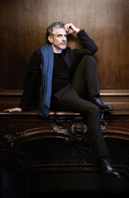 "Me parece que a nivel expresivo los políticos son personajes especialmente atractivos", dice el actor