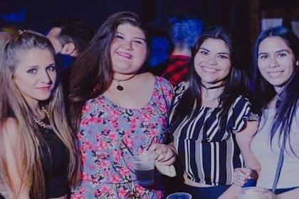 "Me tuvieron esperando ahí como media hora mientras los demás seguían pasando", contó Sofía Ortiz Andrada