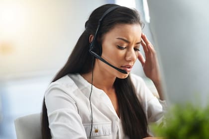 Mediante el uso de la IA, el personal de atención telefónica del Departamento de Impuestos y Administración de Tarifas de California mejoró su performance
