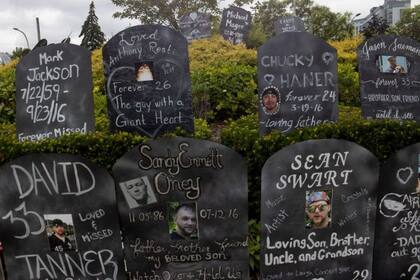 Medicamentos altamente adictivos como OxyContin y el fentanilo son los principales responsables de la crisis de los opioides en EE.UU.