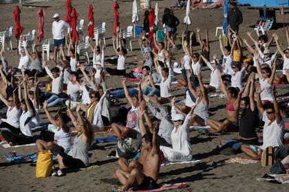 Meditación y yoga en Playa Grande