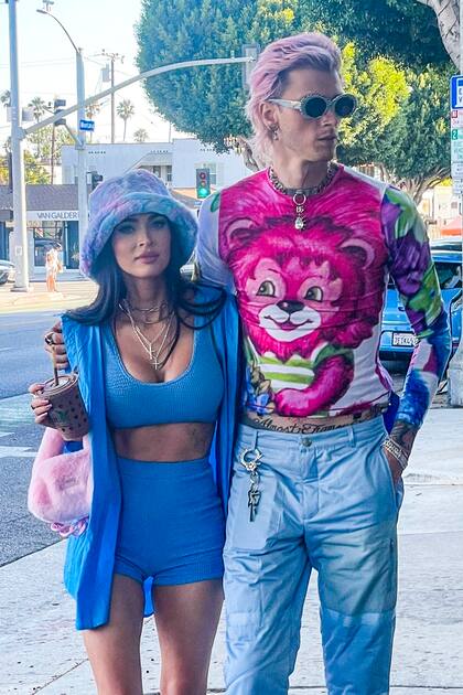 Megan Fox y Machine Gun Kelly se convirtieron en padres de Saga Blade el 27 de marzo de 2025; sin embargo la pareja se separó
cuatro meses antes del nacimiento