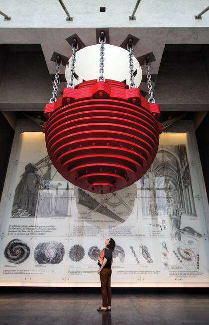 Megapéndulo en la Cámara Chilena de la Construcción, en Las Condes.