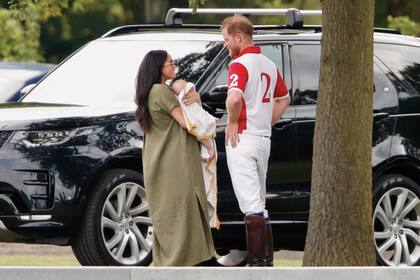 La derrota no pareció afectar a Harry: la presencia de Meghan y de Archie en el partido fue un motivo de alegría suficiente para el príncipe