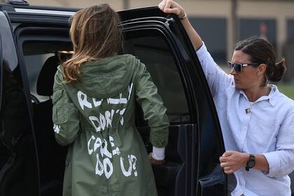 Melania Trump y su desafortunada campera