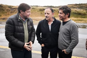 Gobernadores y dirigentes opositores a Milei se juntan en Tierra del Fuego en el acto por las Malvinas