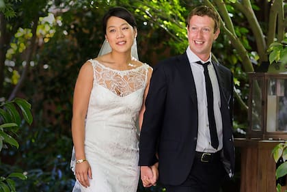 Chan Zuckerberg impulsa junto con su esposo, Mark, una iniciativa filantrópica