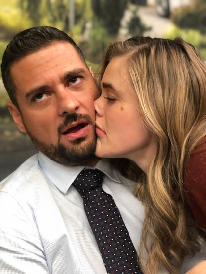 Melissa Roxburgh y J. R. Ramírez tuvieron una relación fuera de la ficción