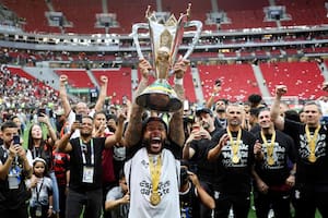 De la insólita expulsión de Carrascal al gol que se perdió Paquetá, el refuerzo millonario de Flamengo