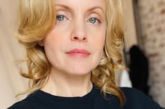 Mena Suvari reveló cómo impactó su historia como víctima de abusos sexuales en la crianza de su hijo