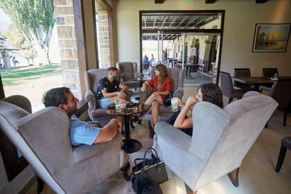 Los alojamientos en medio de la montaña son los sitios predilectos de los turistas locales y nacionales y la ocupación en estas zonas llega al 100% en pleno verano