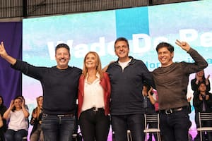 Rodeado por Kicillof y De Pedro, Massa apuntó contra Macri: “Hubo un gobierno que nos endeudó para fugar capitales”