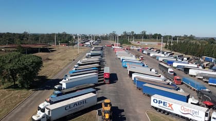 Menos Estado | Desde hoteles hasta free shop: serán privadas todas las áreas de servicios de los pasos fronterizos