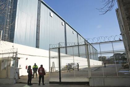 El centro logístico de Mercado Libre en Villa Madero.