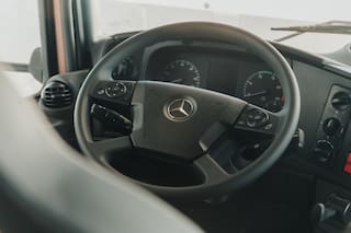 Una automotriz lanza su modelo extrapesado y confirma cuándo inaugurará su nueva fábrica en la Argentina