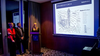 Mercedes Ginevra, presentando Harbour Tower en Puerto Norte Hotel, Rosario