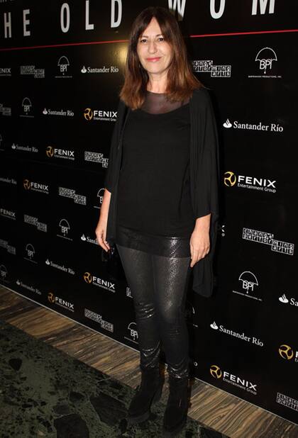 En Guapas, la actriz se luce como Mónica Duarte