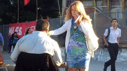 Mercedes Ninci durante la entrevista que le hizo a Luis D''''elía antes de la agresión