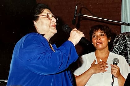 Mercedes Sosa y Liliana Herrero en el Club del Vino