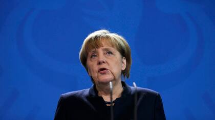 Merkel habló tras el ataque en Berlín y se mostró dolida ante la sospecha de que el agresor es un refugiado