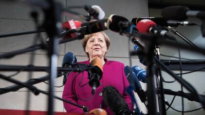 Merkel logró hoy, después de cuatro meses, que le aprueben su nuevo gobierno