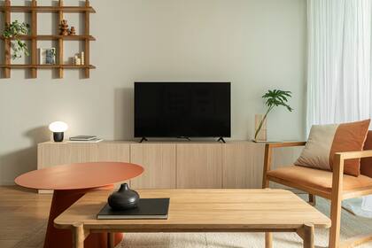 Mesa terracota (Cúmulo) y sillón individual (Bull).