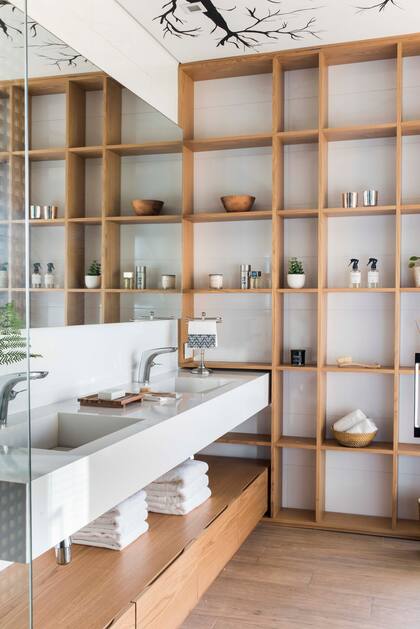 Mesada de Silestone ‘Miami White’ con bachas integradas (Ragolia)