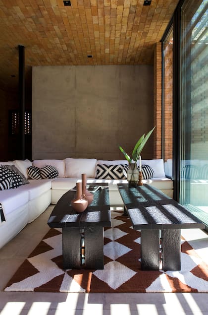 Mesas de centro (Talleres Sustentables). Vasijas (Édition Tupé).