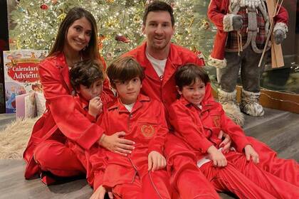 Los Messi llegaron desde Barcelona a Rosario para celebrar las fiestas en familia