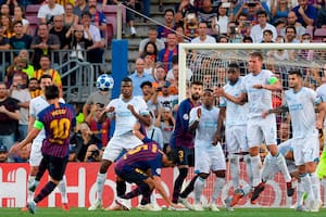 El primer gol de Messi, desde la tribuna: el zurdazo al ángulo y el festejo