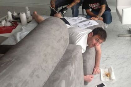 Messi, cuando se hizo el tatuaje de su hijo Thiago