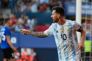 Con ¡CINCO! goles de Messi, la Argentina fue un monólogo y venció 5 a 0 a Estonia